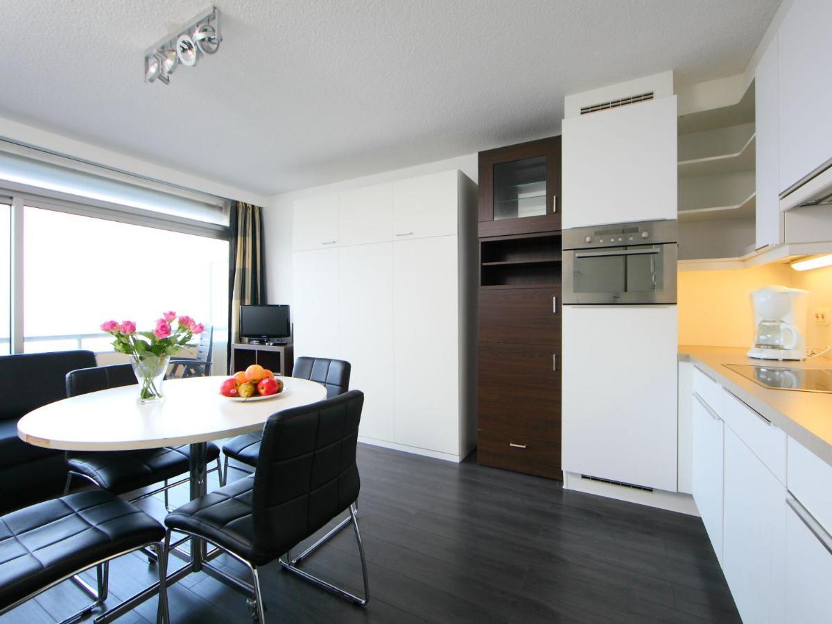Studio Studio Met Garage By Interhome Bredene Exterior photo
