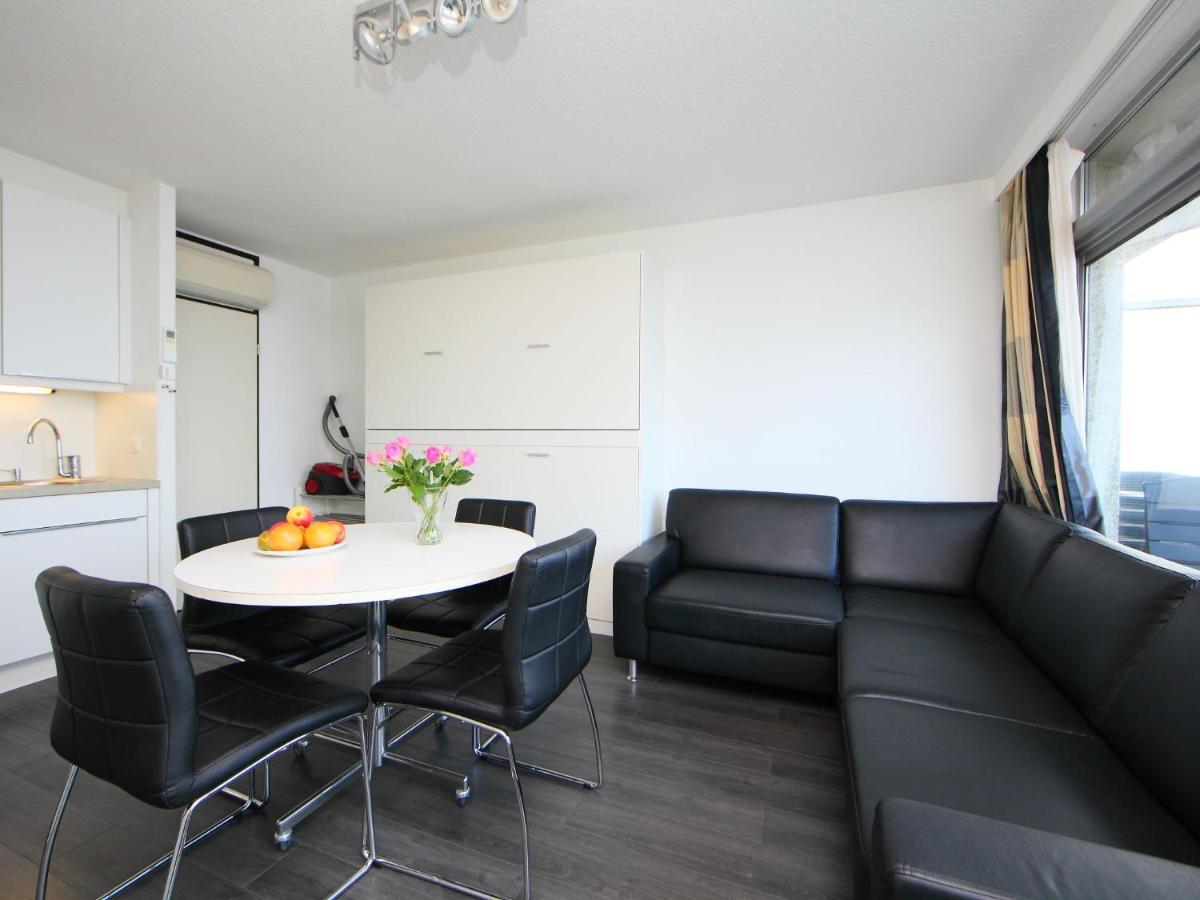 Studio Studio Met Garage By Interhome Bredene Exterior photo